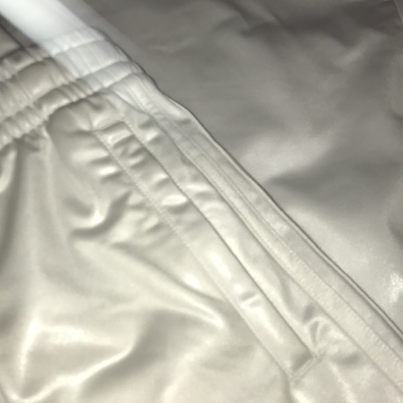 Adidas Chile 62 Ultra Wide Leg Pants White On White NWT - Picture 10 of 12